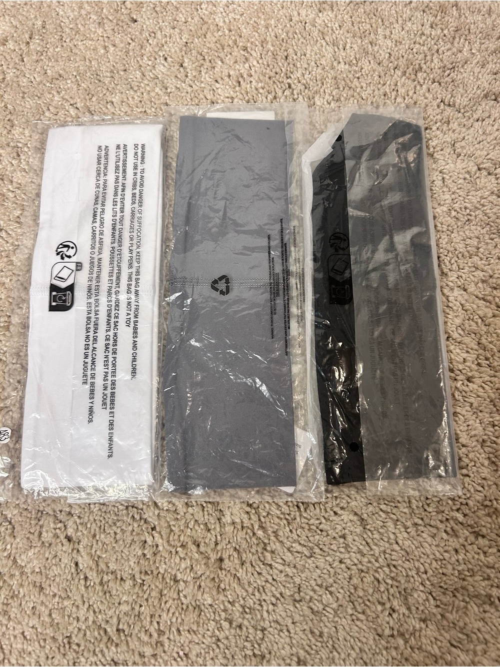 NWT 3-Pack ALO Yoga Performance Conquer Headbands- Steel Gray/Black/White - Picture 3 of 6